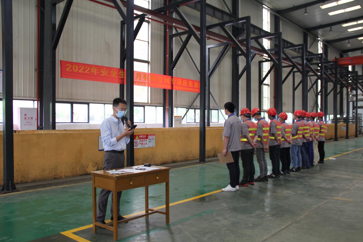 438a3cbdb6ae2376e0e917d254b5dcd