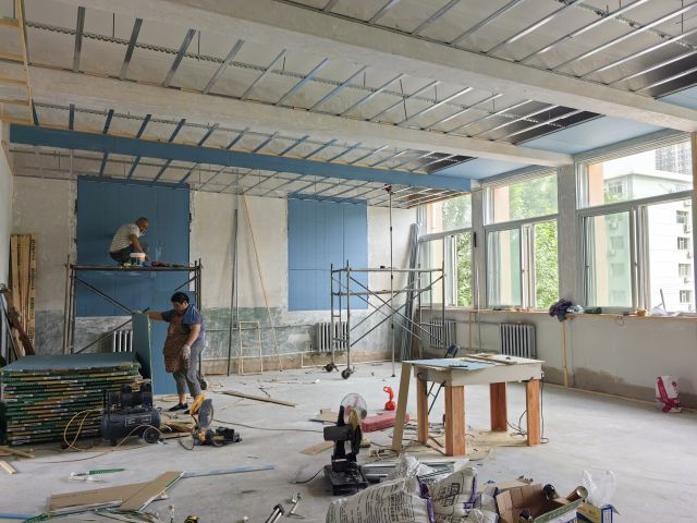 中型会议室 (1).jpg 中型会议室 (1).jpg