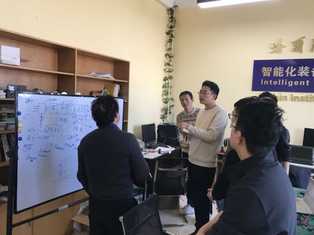 21742e515c04f4671d07d8b5b3563a2.jpg 21742e515c04f4671d07d8b5b3563a2.jpg