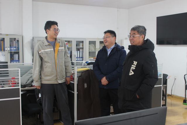 IMG_2331.jpg IMG_2331.jpg